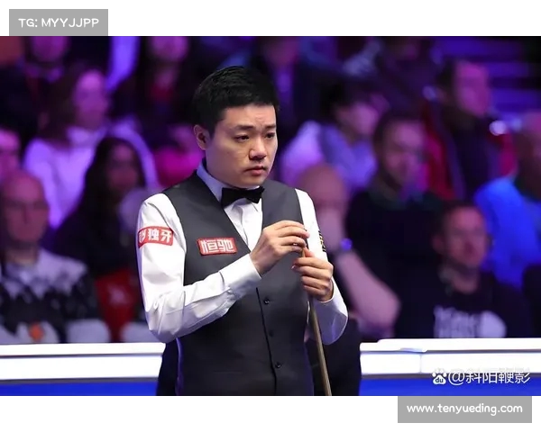 雷佩凡细微动作揭示丁俊晖在中国斯诺克选手中的领导地位与大哥风范 雷佩凡细微动作揭示丁俊晖在中国斯诺克选手中的领导地位与大哥风范